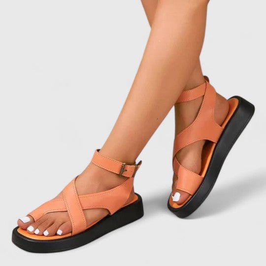 Astrid – Sandaler med smal rem og elegant udseende