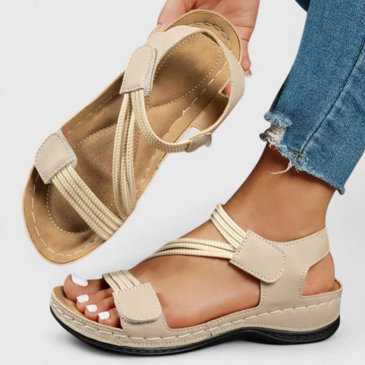 Mille – Sofistikeret sandal med detaljeret design