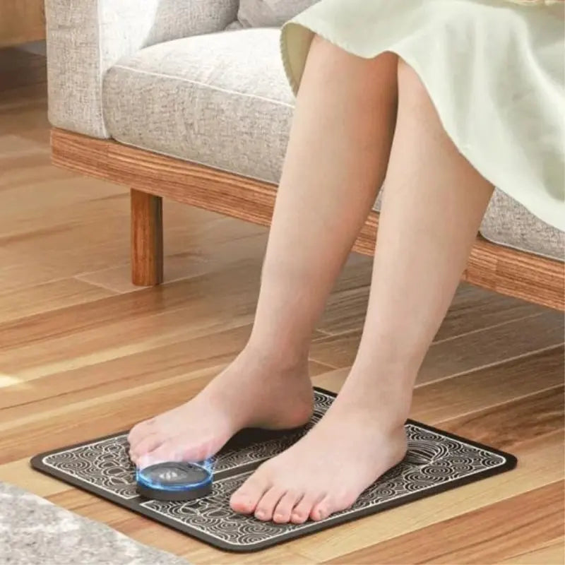 EMS Fodmassagemåtte med Elektrisk Muskelstimulering – Genopladelig Fodmassager til Afslapning og Komfort