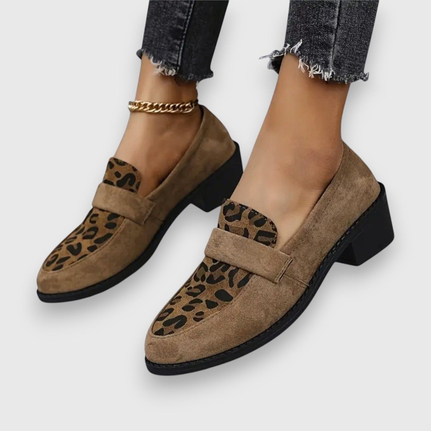 Brunika – Loafers med leopardmønster og sofistikeret stil