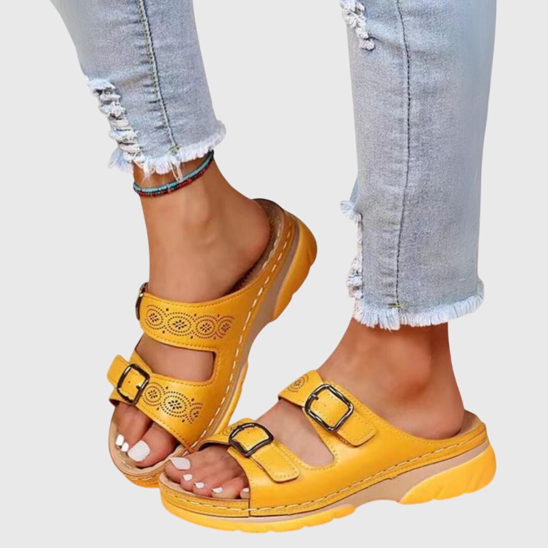 Xenia – Sandaler med slanke remme og let konstruktion