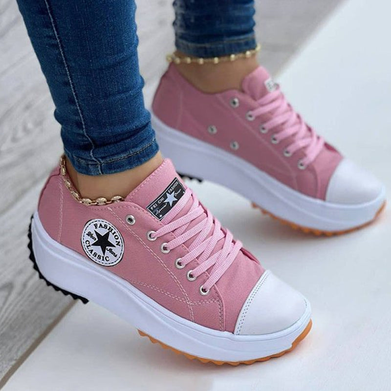 Komfortable modesneakers til kvinder med god daglig støtte