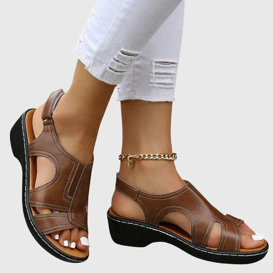Ida – Sandaler med blondemønster og sommerlig stil