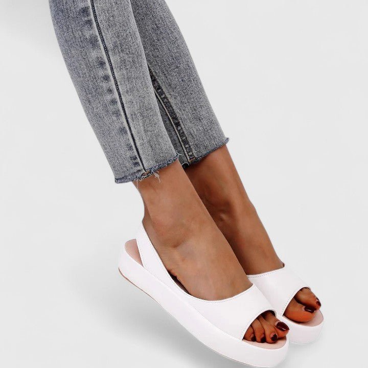 Johanne – Sandaler med stilrent minimalistisk design
