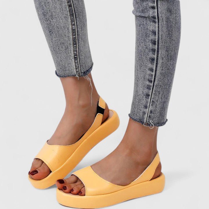 Johanne – Sandaler med stilrent minimalistisk design