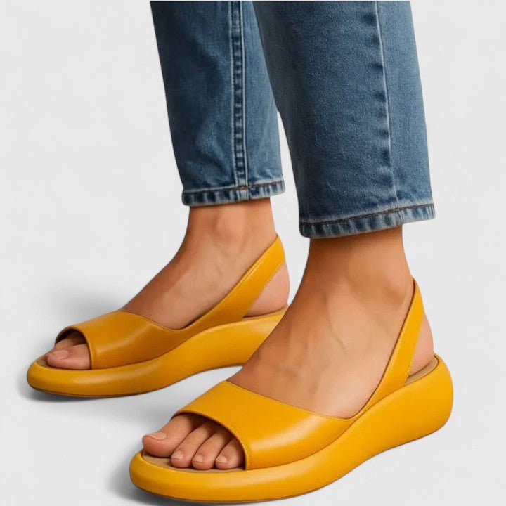 Johanne – Sandaler med stilrent minimalistisk design