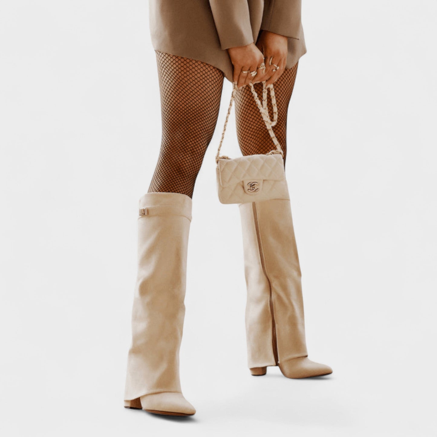 Lærke – Knæhøje støvler med elegant slim-fit design