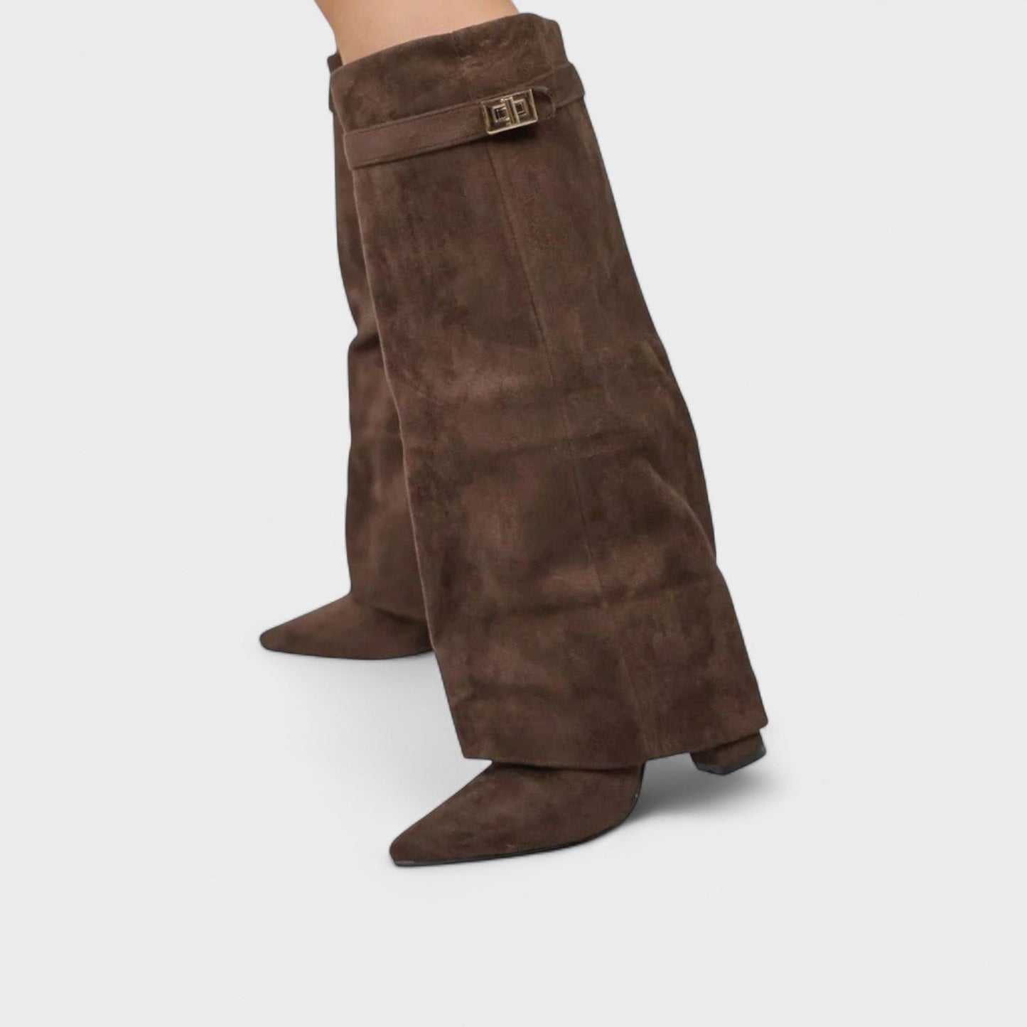 Lærke – Knæhøje støvler med elegant slim-fit design