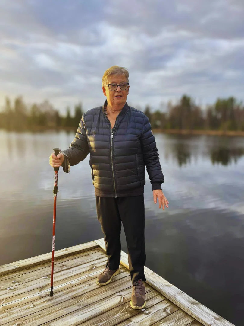 Sammenklappelige trekking-stave i letmetal til vandring