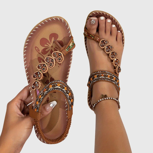 Gertrud – Sandaler med elegant hæl og god balance