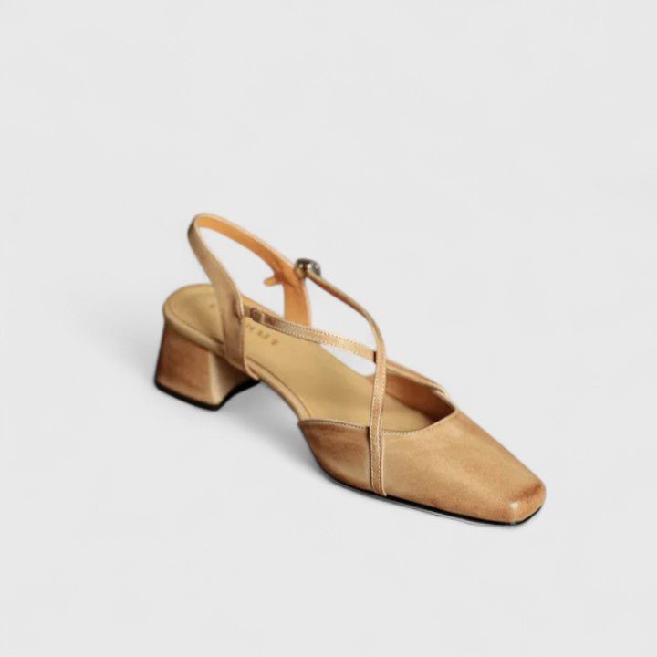 Mikaela – Lette sommersandaler med farverigt design