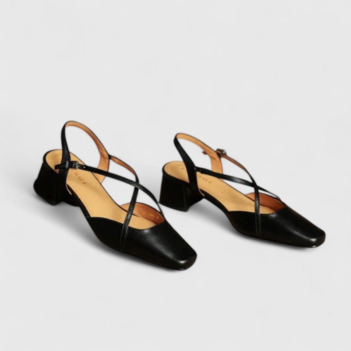 Mikaela – Lette sommersandaler med farverigt design