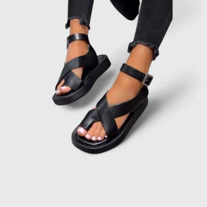 Astrid – Sandaler med smal rem og elegant udseende