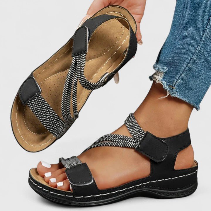 Mille – Sofistikeret sandal med detaljeret design