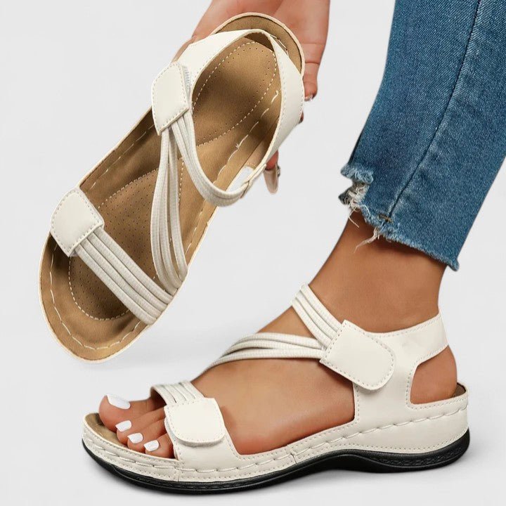 Mille – Sofistikeret sandal med detaljeret design