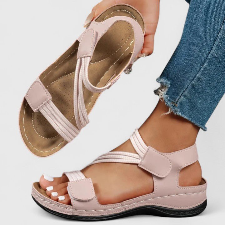 Mille – Sofistikeret sandal med detaljeret design