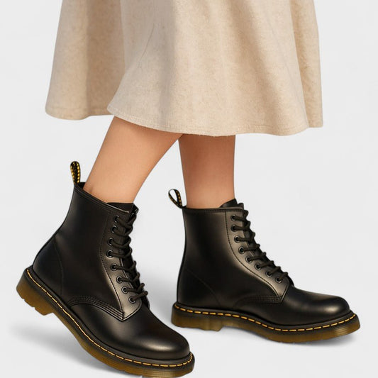 Sara – Høje støvler med elegant slim-fit silhuet