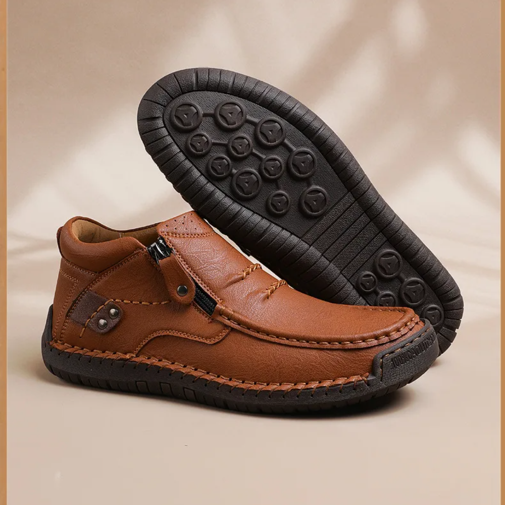 Retro-elegante slip-on herrestøvler i læderstil