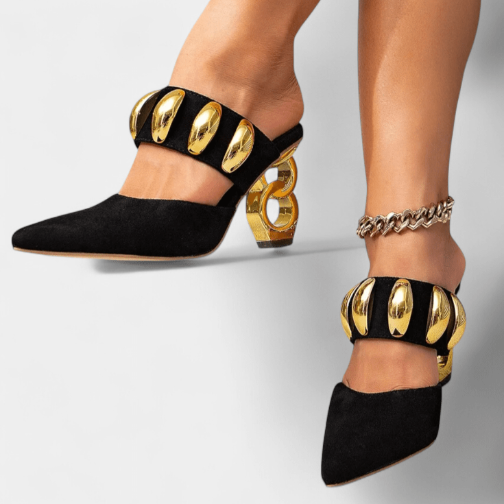 Signe – Sandaler med metalliske pyntdetaljer