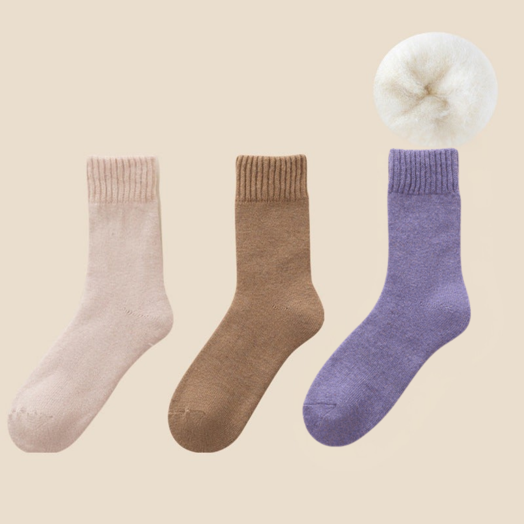 Elegante dame-mokkasiner med guldspænde og slip-on design