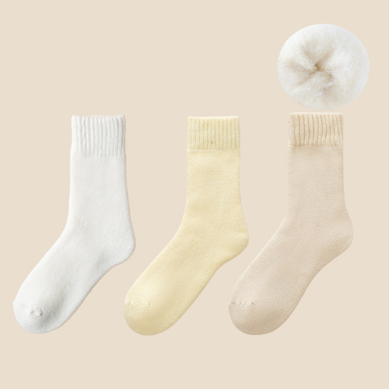 Elegante dame-mokkasiner med guldspænde og slip-on design