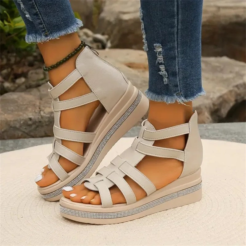 Afslappede sandaler til hverdag og sommer med åbent design